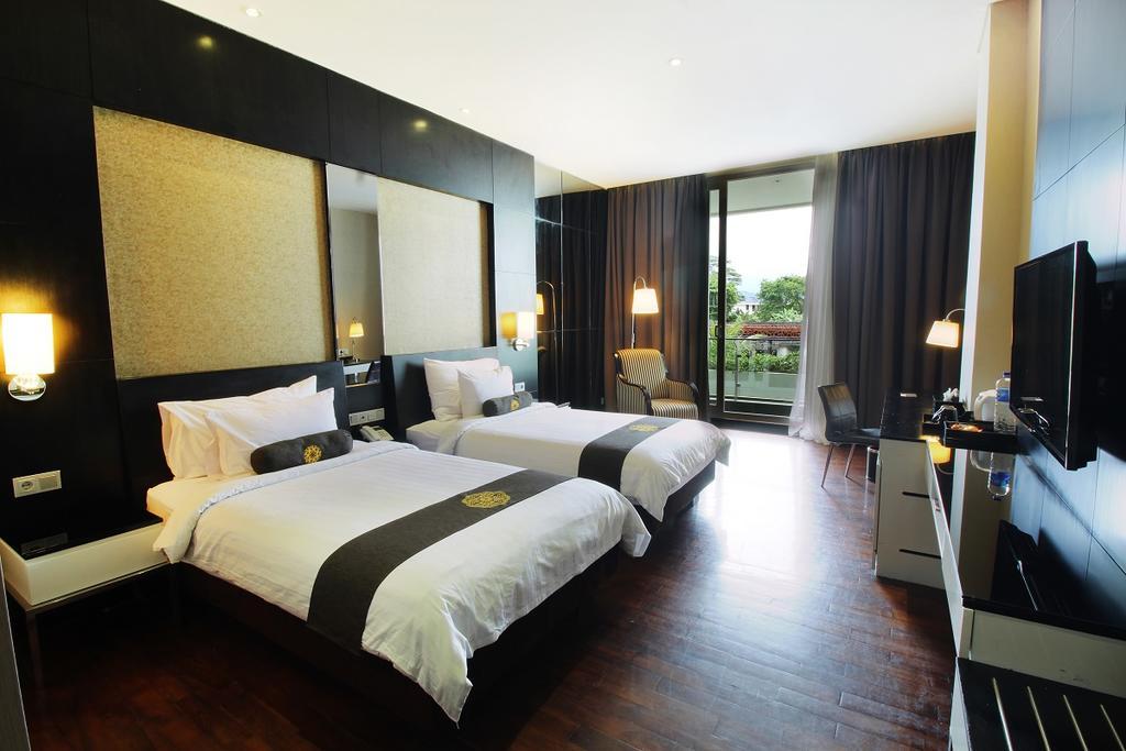 Java Heritage Hotel Purwokerto Exterior foto